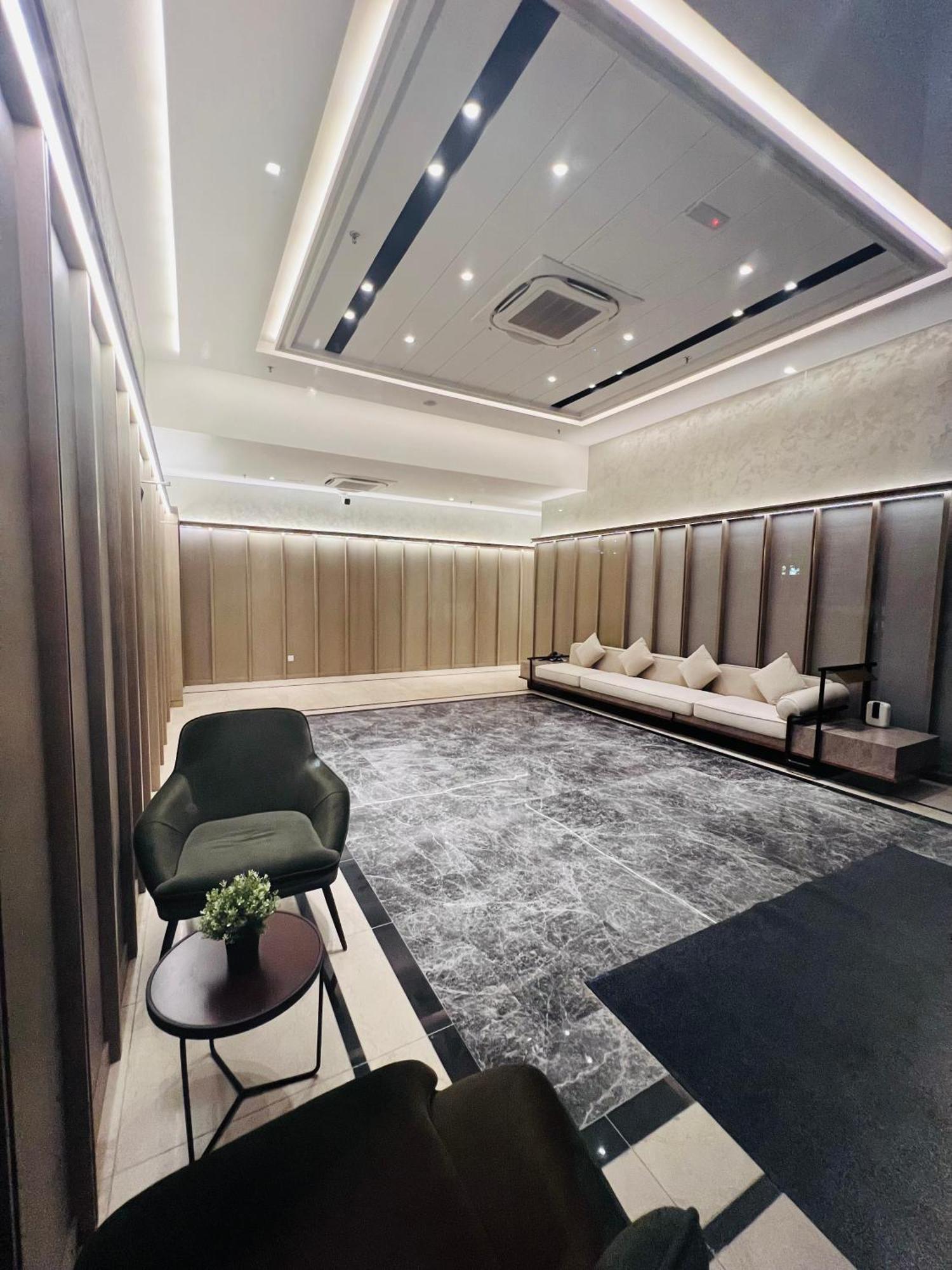 Agile Bukit Bintang Trx By Classy *